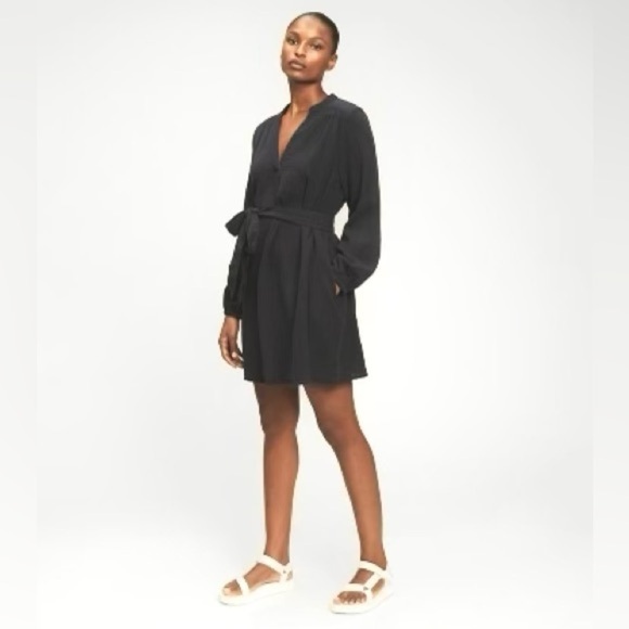 GAP Dresses & Skirts - NWOT! GAP Black Tie-Waist Dress - Size Small💛